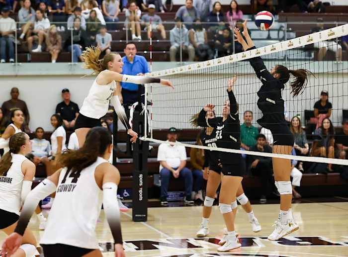 Archbishop Mitty vs Saint Francis September 27, 2023 Photo-Jim Malone73